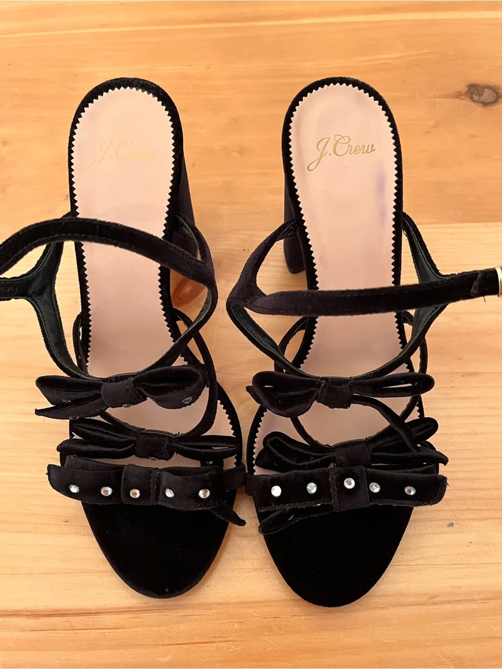 NEW J. Crew Stella Bow Heels Sz 8.5 Embellished Velvet Black Sandals Italy ~$199
